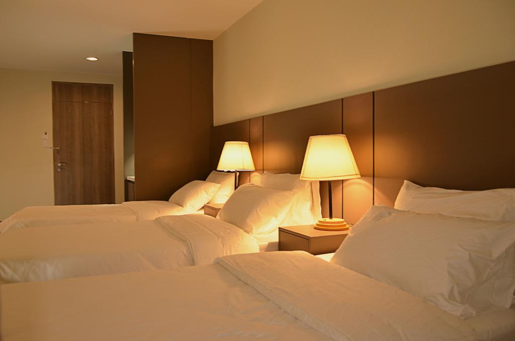 Rivermount Hotel And Resort Sarrat Exterior photo