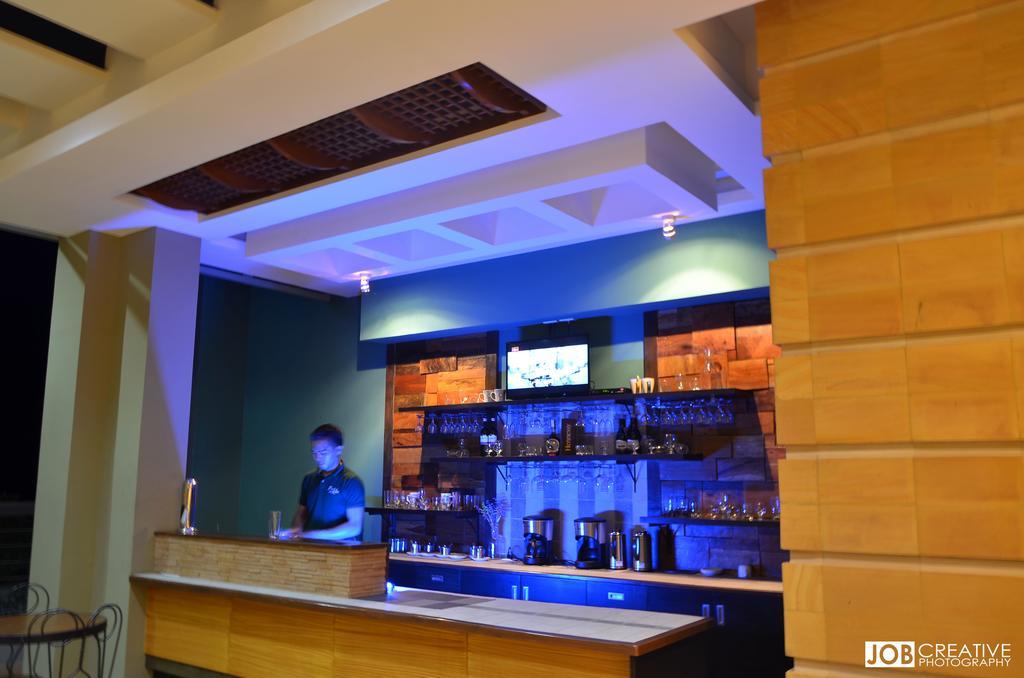 Rivermount Hotel And Resort Sarrat Exterior photo