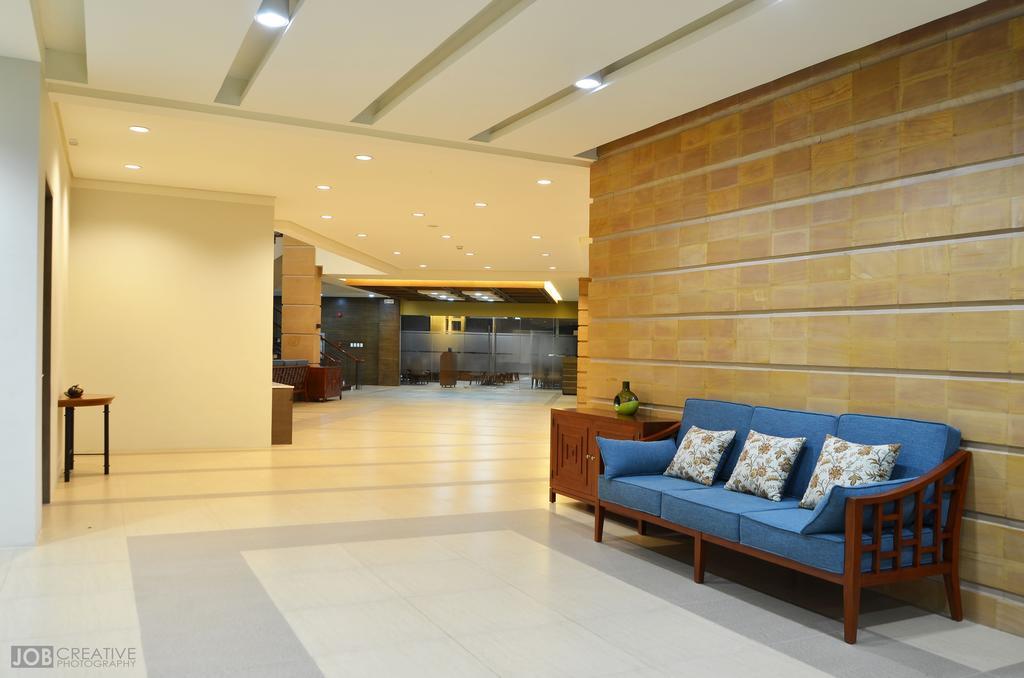 Rivermount Hotel And Resort Sarrat Exterior photo