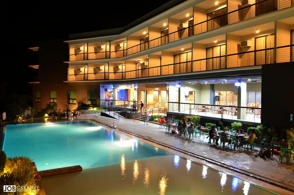 Rivermount Hotel And Resort Sarrat Exterior photo
