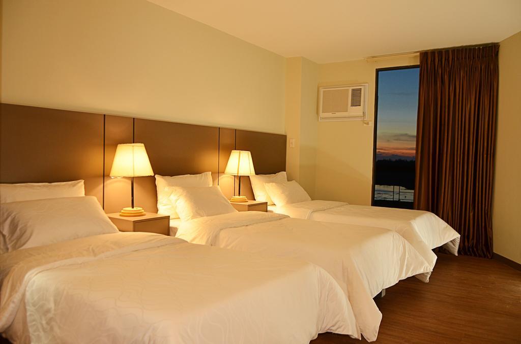 Rivermount Hotel And Resort Sarrat Exterior photo