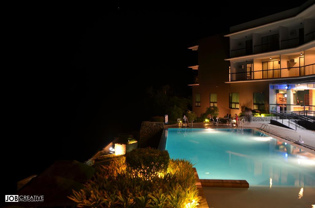 Rivermount Hotel And Resort Sarrat Exterior photo